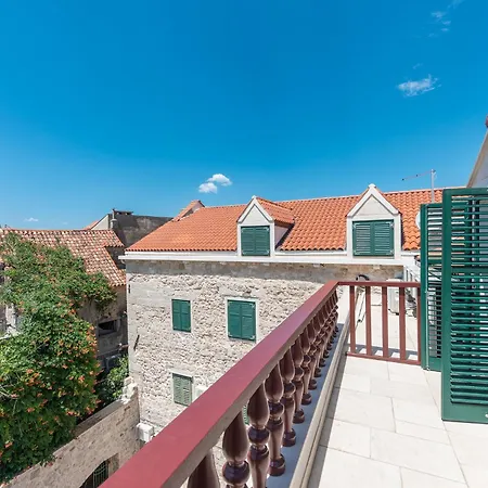 Apartment Palace Heritage 1