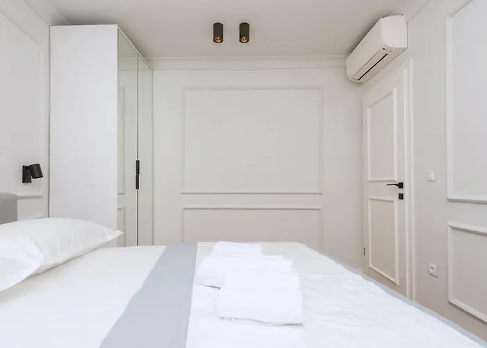 Daire Palace Heritage 1 *